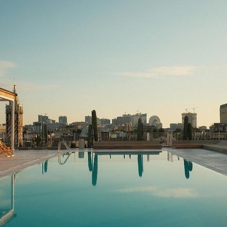 Rooms Hotel Batumi Bagian luar foto