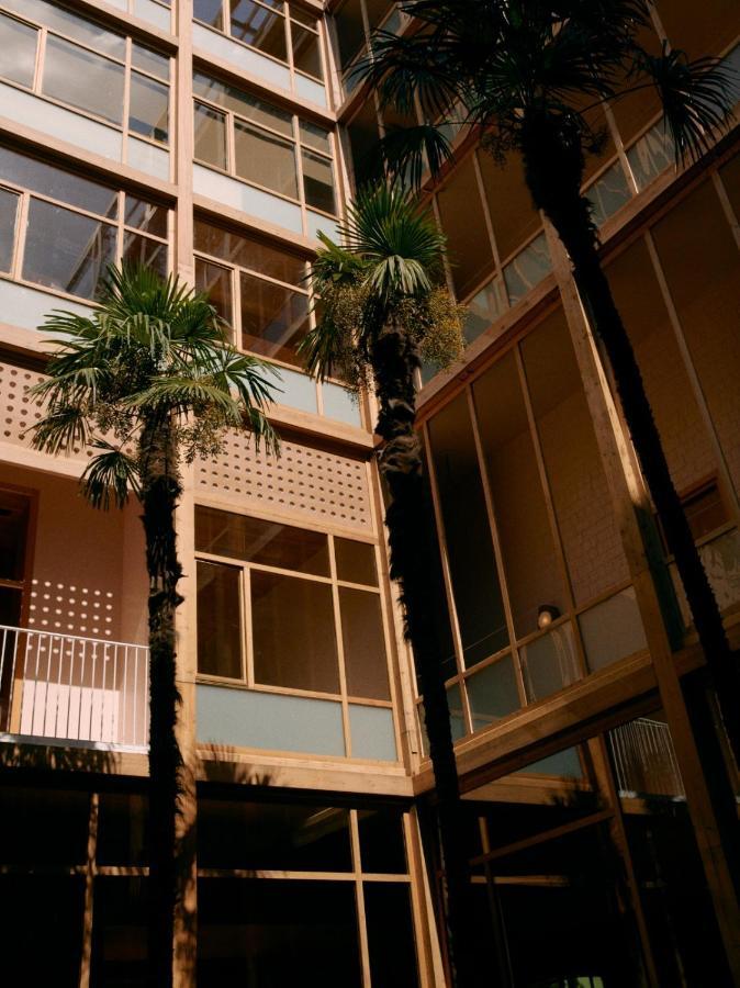 Rooms Hotel Batumi Bagian luar foto