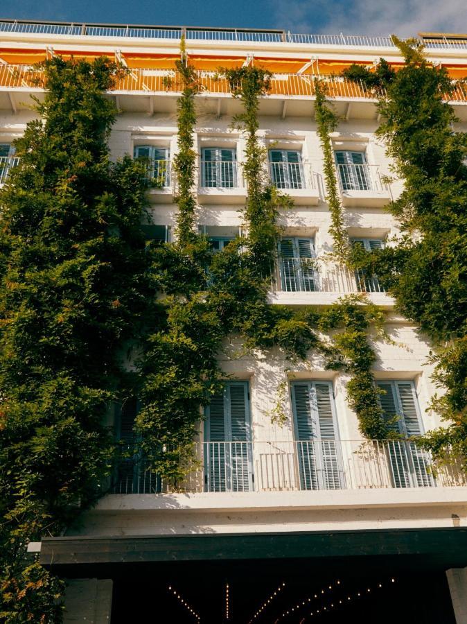 Rooms Hotel Batumi Bagian luar foto