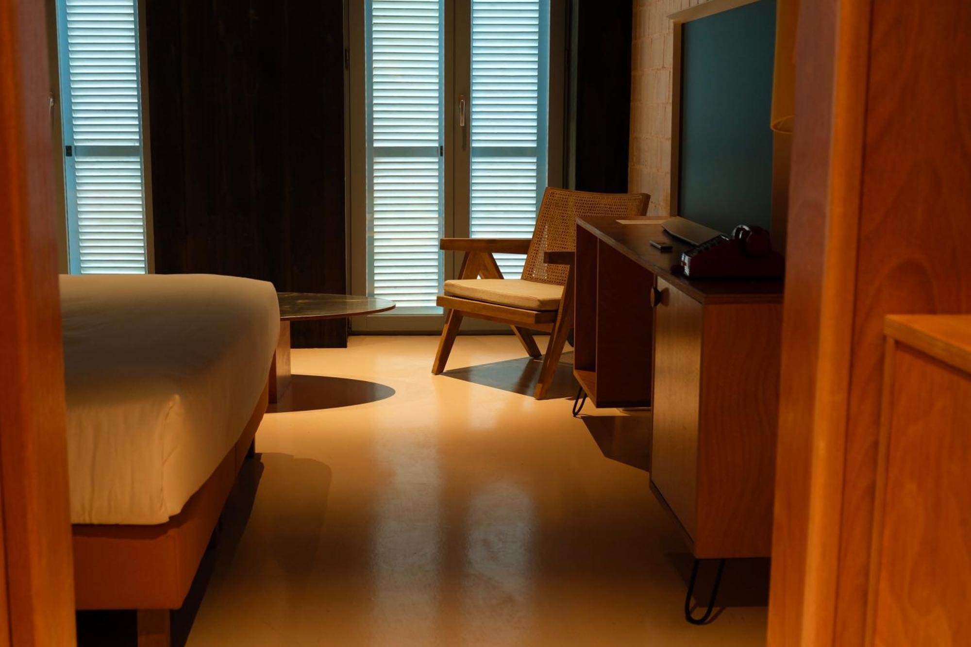 Rooms Hotel Batumi Bagian luar foto