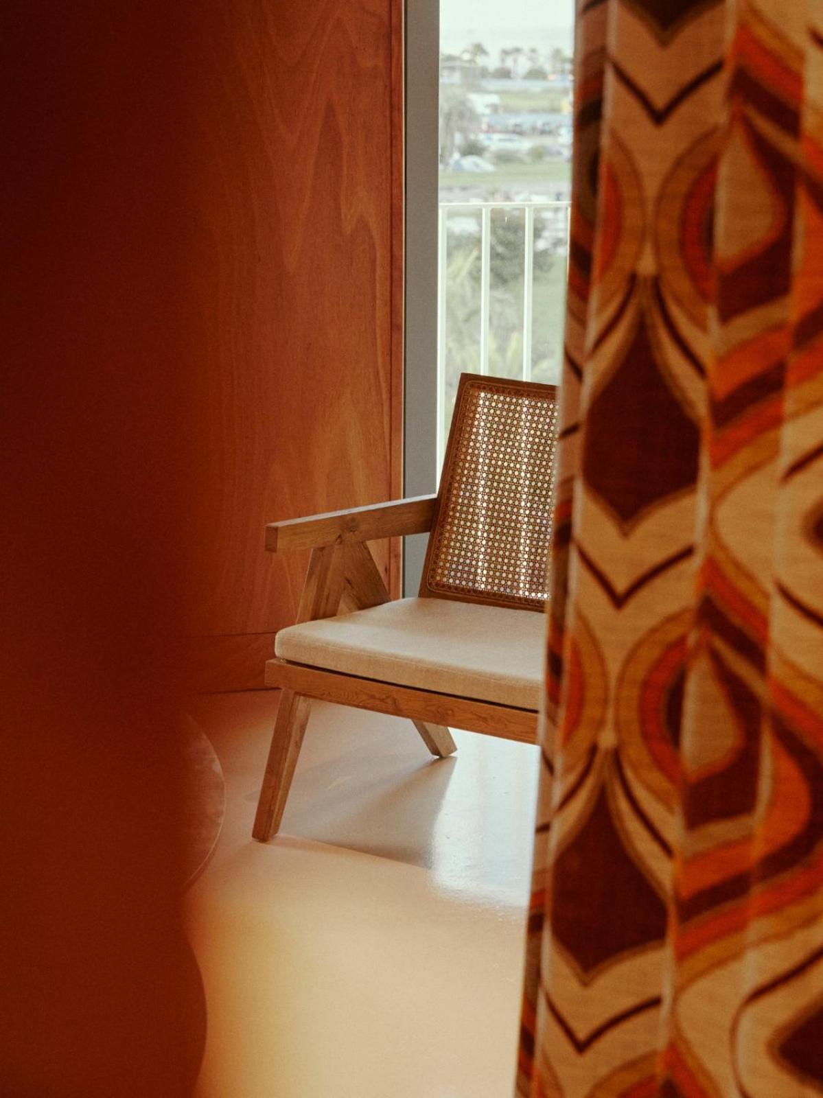 Rooms Hotel Batumi Bagian luar foto
