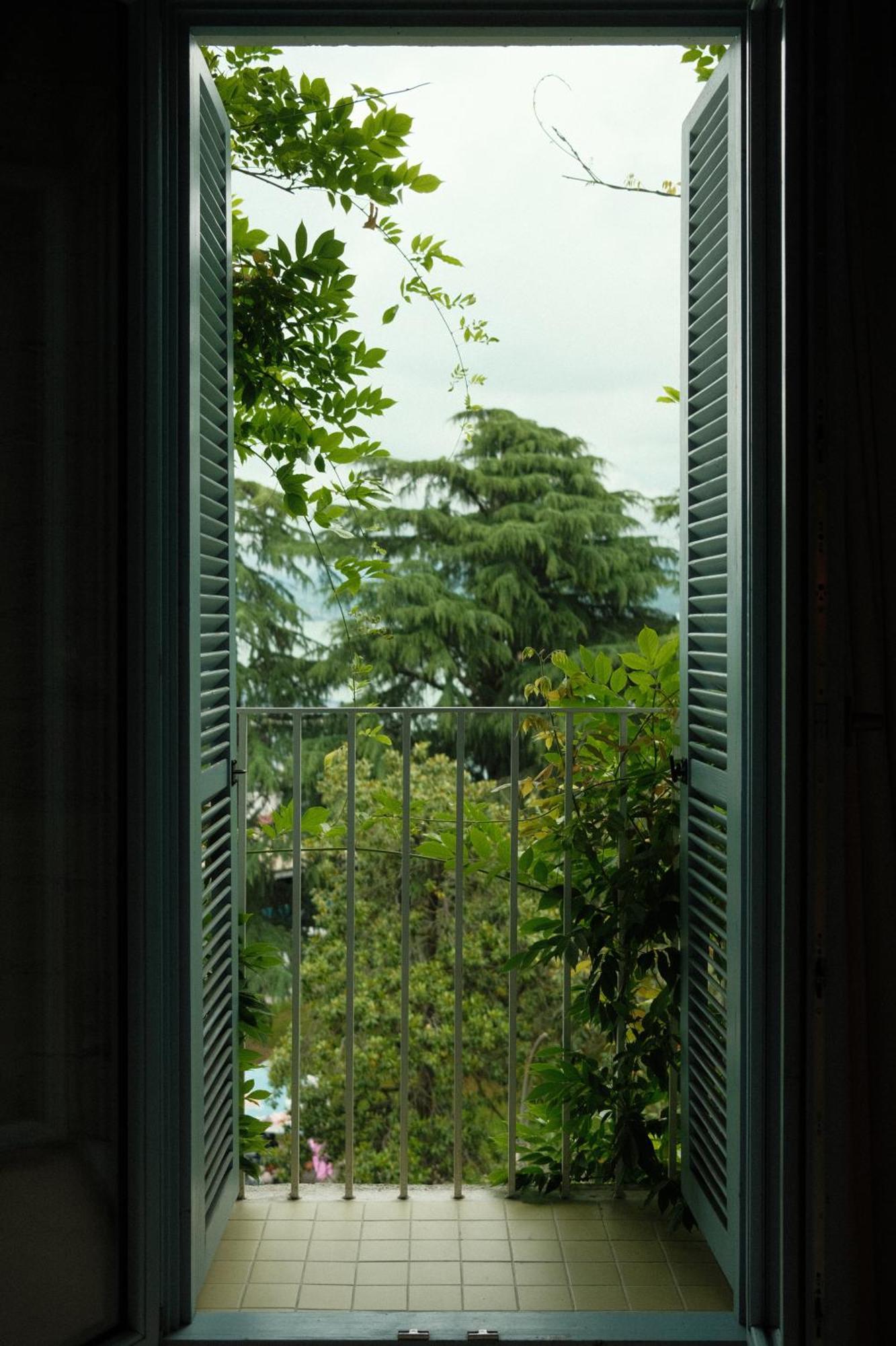 Rooms Hotel Batumi Bagian luar foto