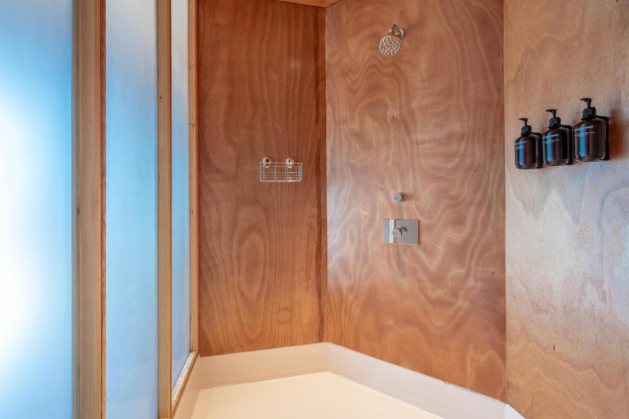 Rooms Hotel Batumi Bagian luar foto