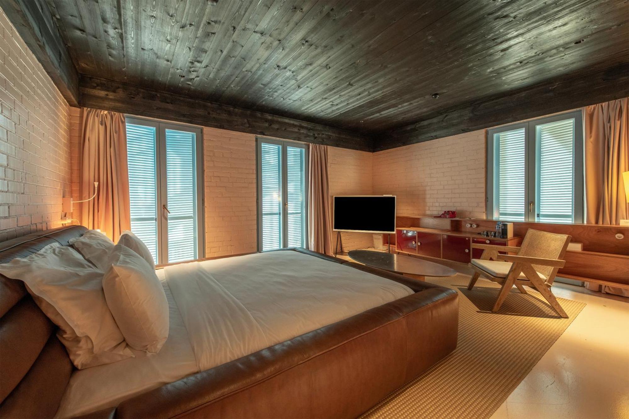 Rooms Hotel Batumi Bagian luar foto