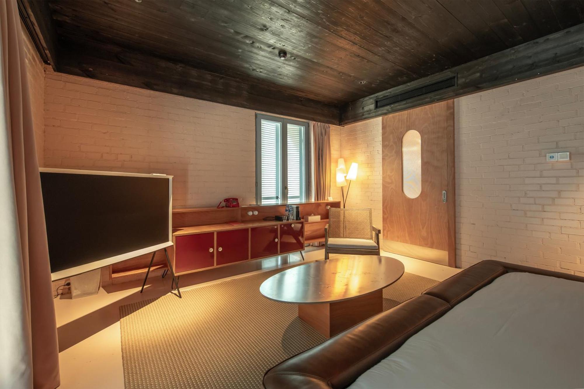 Rooms Hotel Batumi Bagian luar foto
