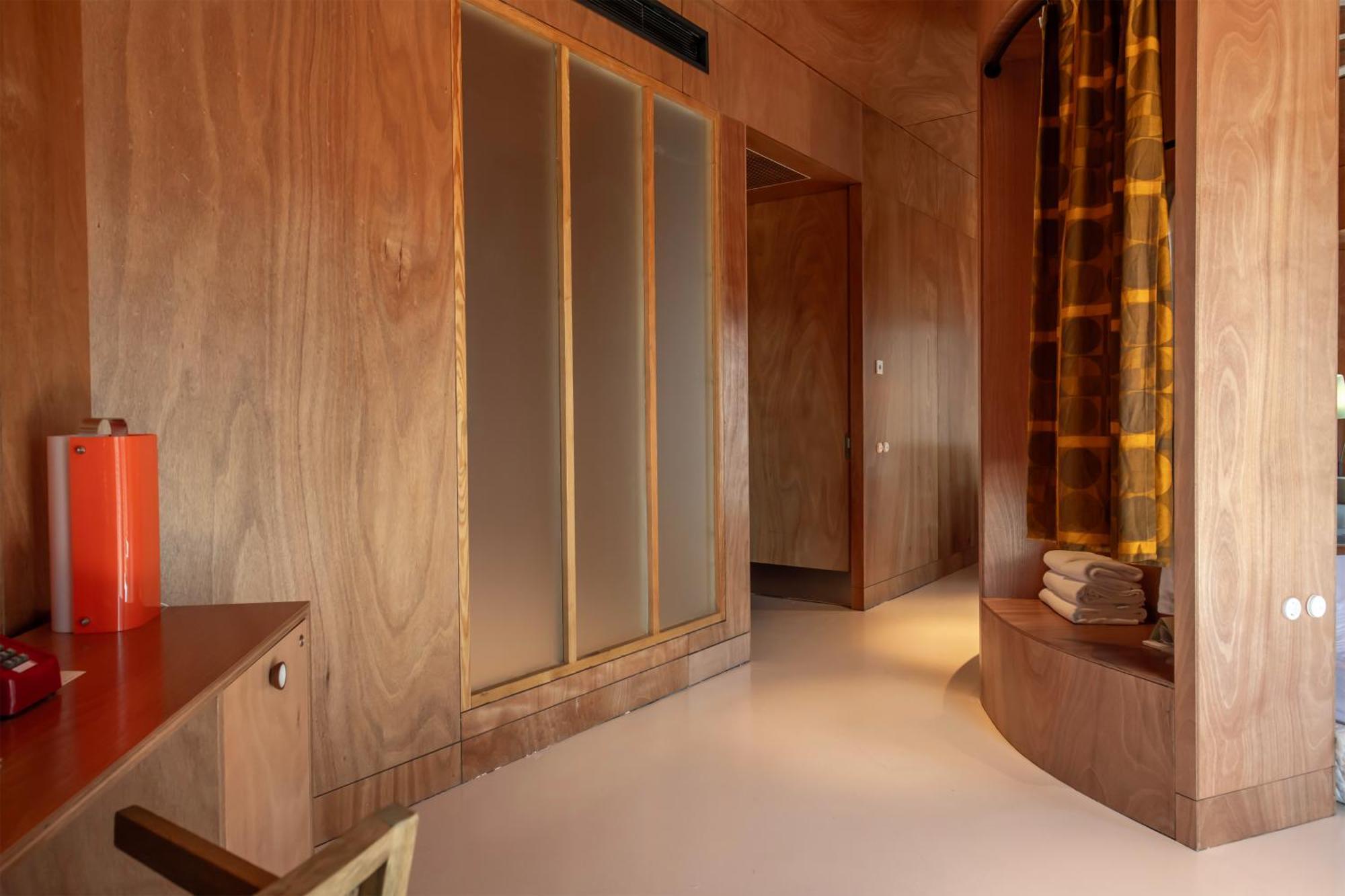 Rooms Hotel Batumi Bagian luar foto